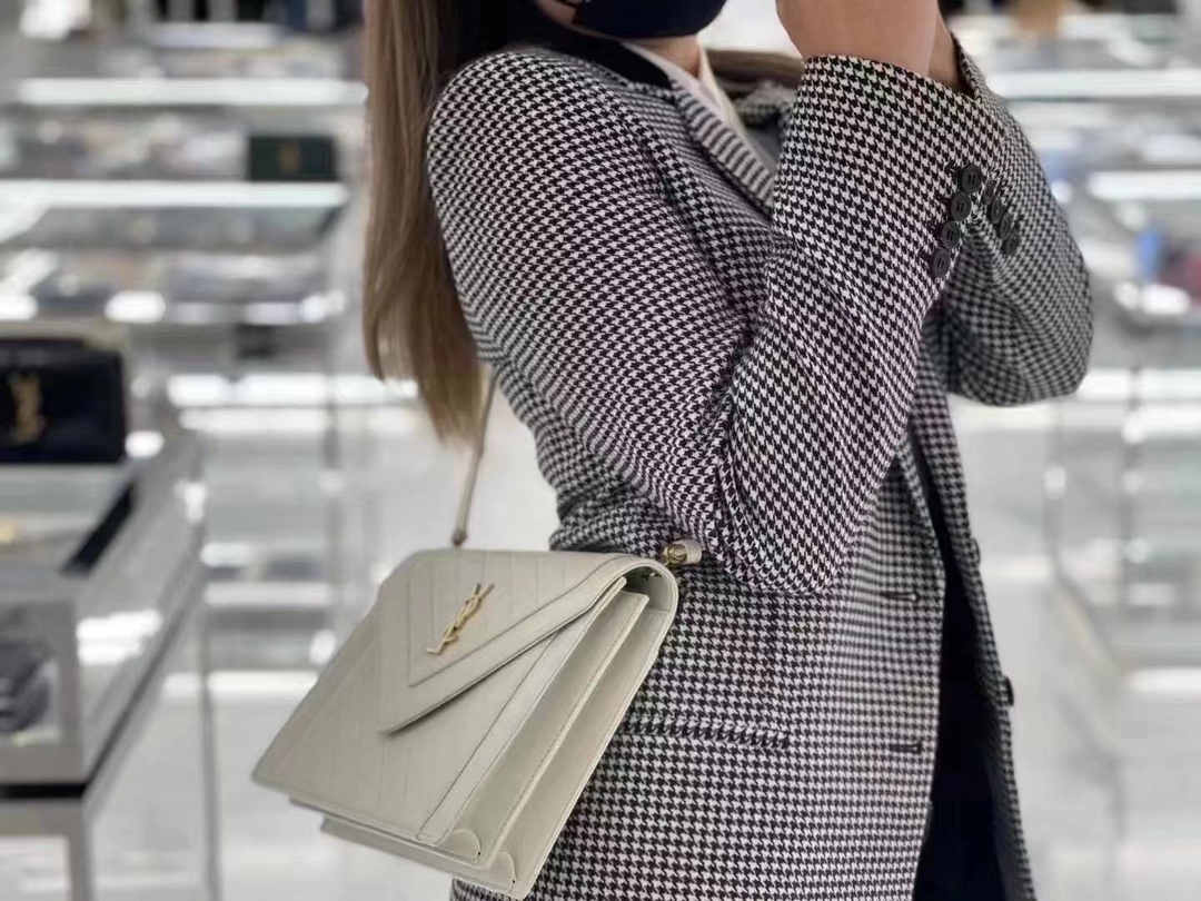 Saint laurent Ysl Gaby绗缝纹路信封斜挎包 668863白色