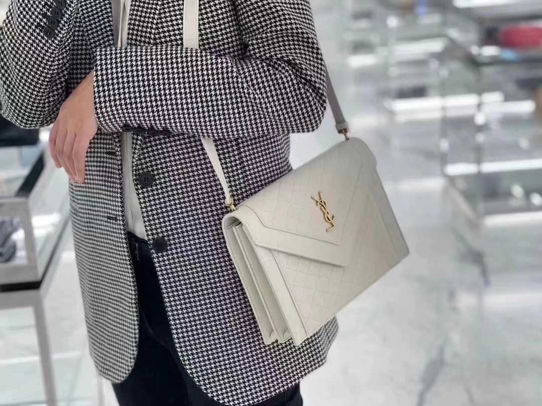 Saint laurent Ysl Gaby绗缝纹路信封斜挎包 668863白色