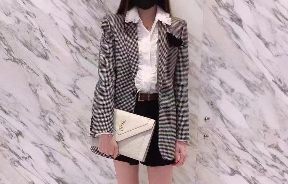 Saint laurent Ysl Gaby绗缝纹路信封斜挎包 668863白色