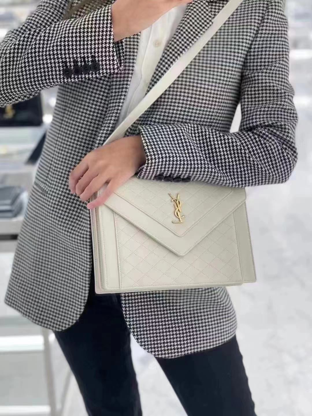 Saint laurent Ysl Gaby绗缝纹路信封斜挎包 668863白色