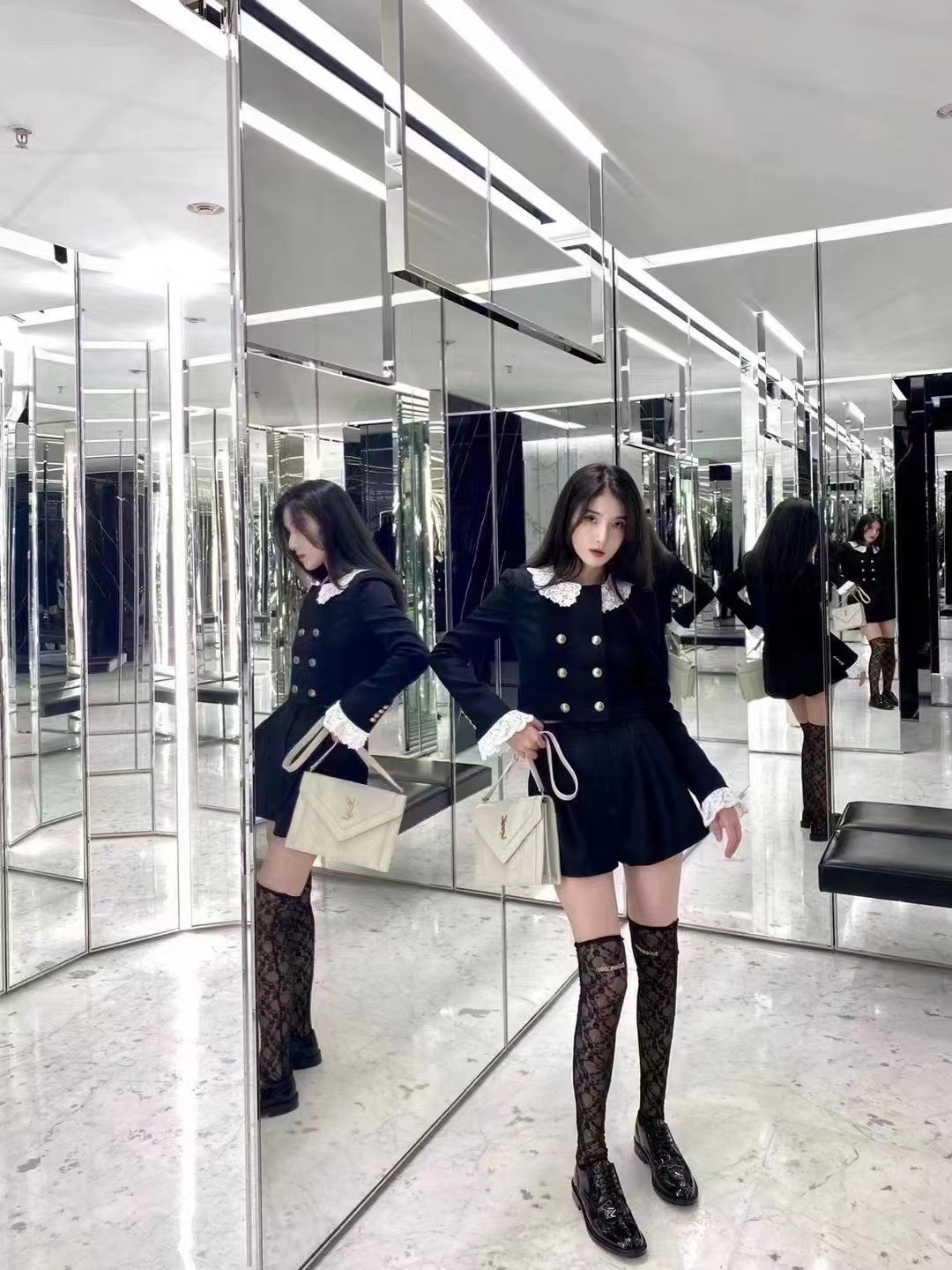 Saint laurent Ysl Gaby绗缝纹路信封斜挎包 668863白色