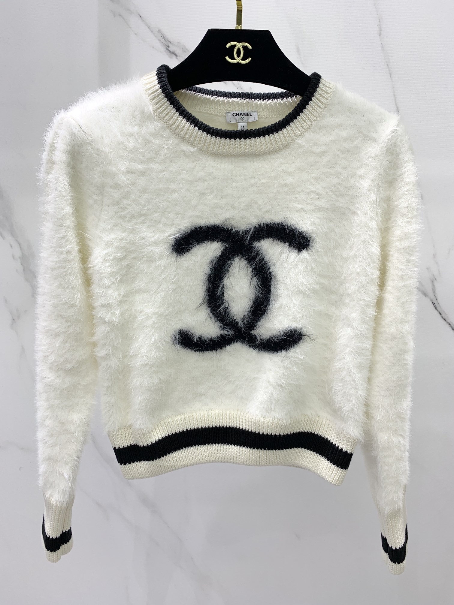 Set Đồ Chanel (áo Sweater + quần short)