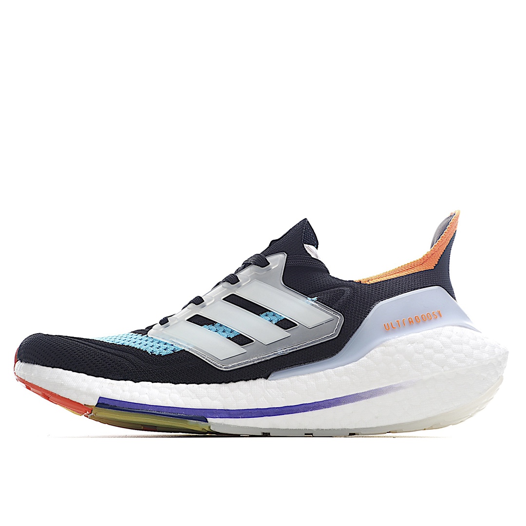 G5 阿迪达斯 Adidas UB7.0 爆米花 前凸后翘的adidas ultra boost 2021系列正式曝光，新一代的ulrtra boost 21在中底的部分添加了更多的boost材质面积，除了部分标志性的细节处外，这次更新的款式以前凸后翘的流线型呈现。中底的支撑片也变成了造型奇特的U型，鞋子设计十分有速度感。