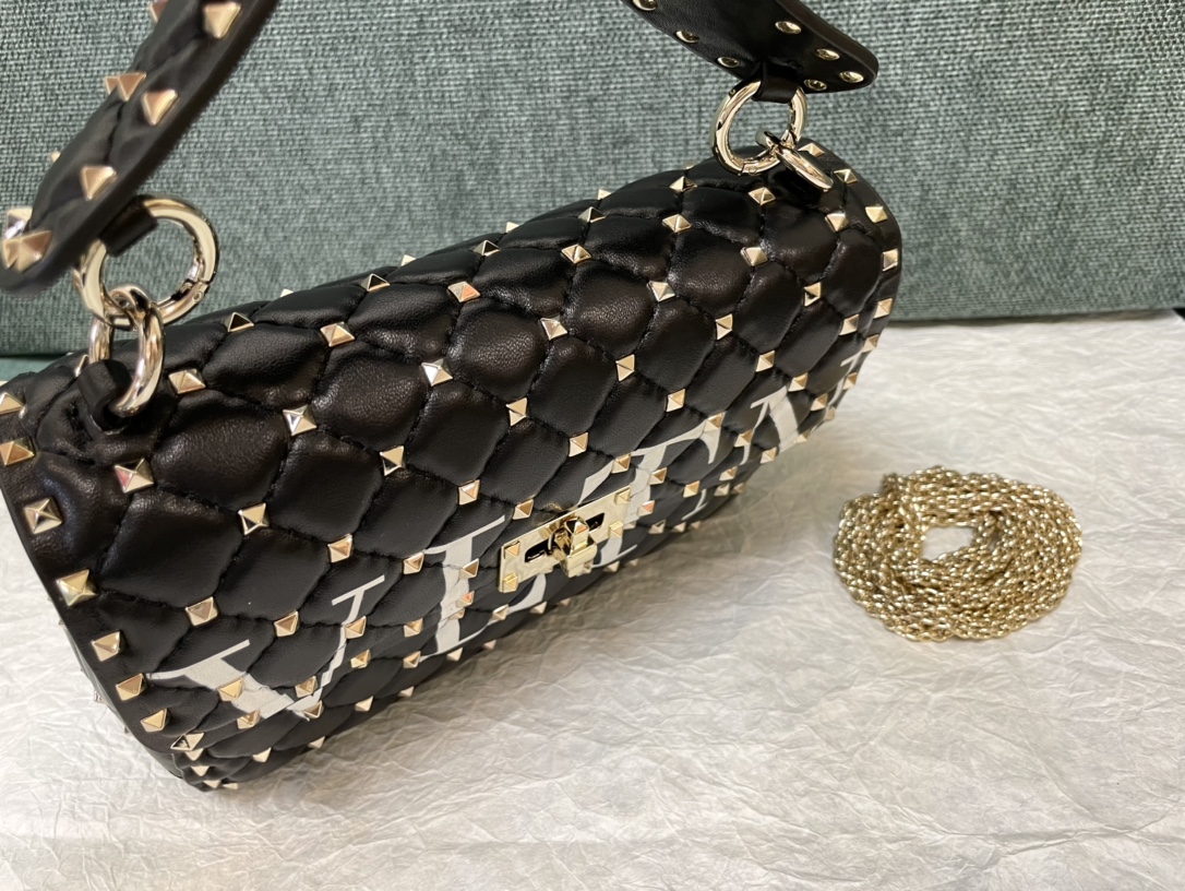 Valentino华伦天奴顶级羊皮肩背包0123