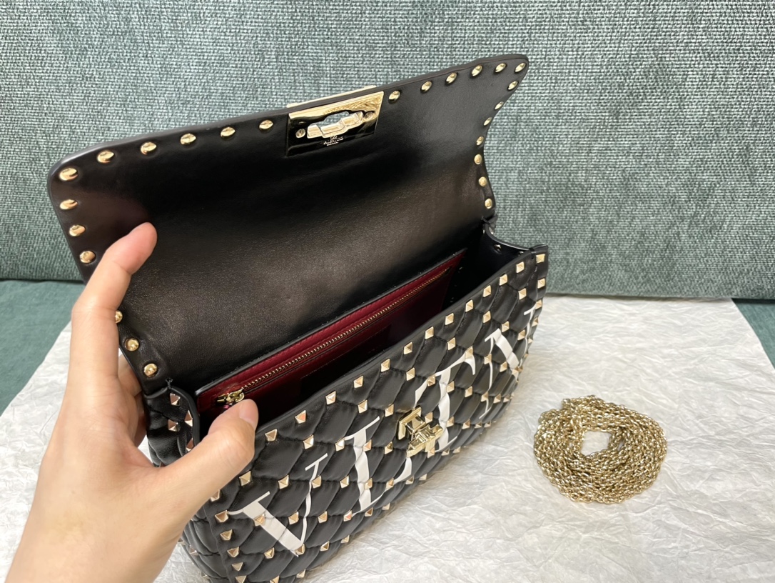 Valentino华伦天奴顶级羊皮肩背包0123