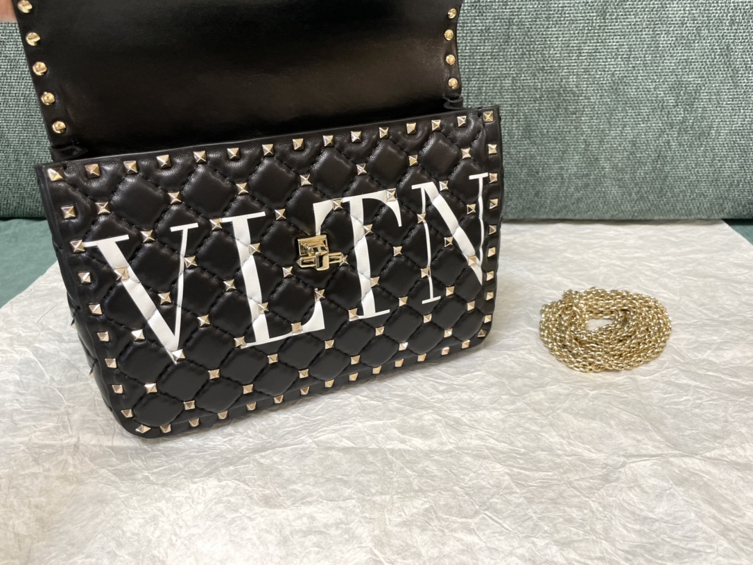 Valentino华伦天奴顶级羊皮肩背包0123