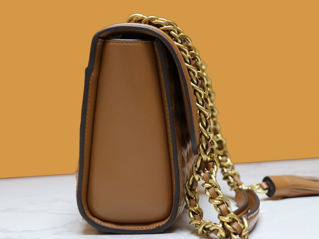 Tory Burch TB76997 新款Fleming羊皮菱格链条包