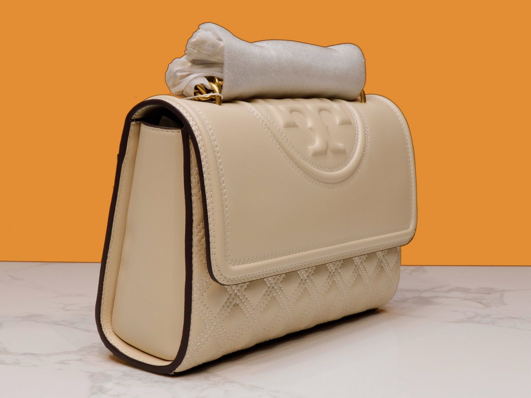 Tory Burch TB76997 新款Fleming羊皮菱格链条包
