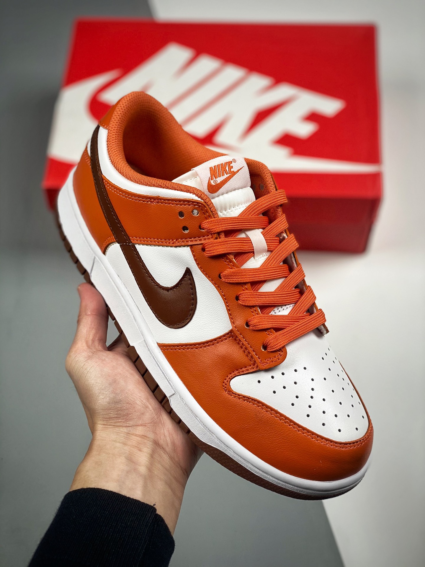 Nike SB Dunk Low Mesa Orange blanco naranja, material de capa superior original, molde exclusivo procesado por destilac…
