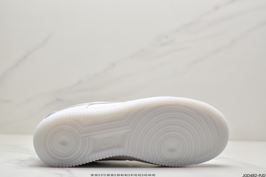 180 Nike Air Force 1′07 Low Premium GORE-TEX”Triple White”空军一号板鞋DJ7968-100-莆田鞋,莆田鞋货源,高仿鞋,高仿鞋货源,安福档口,莆田高仿鞋,莆田鞋批发,高仿鞋批发,莆田高仿运动鞋,高仿运动鞋,莆田运动鞋 180 Nike Air Force 1′07 Low Premium GORE-TEX”Triple White”空军一号板鞋DJ7968-100