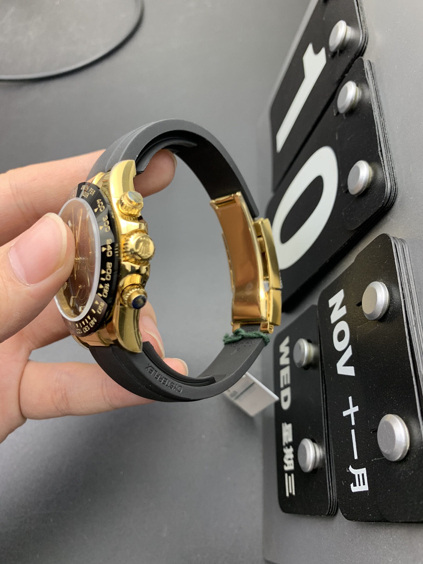 Rolex 7750黑金迪
