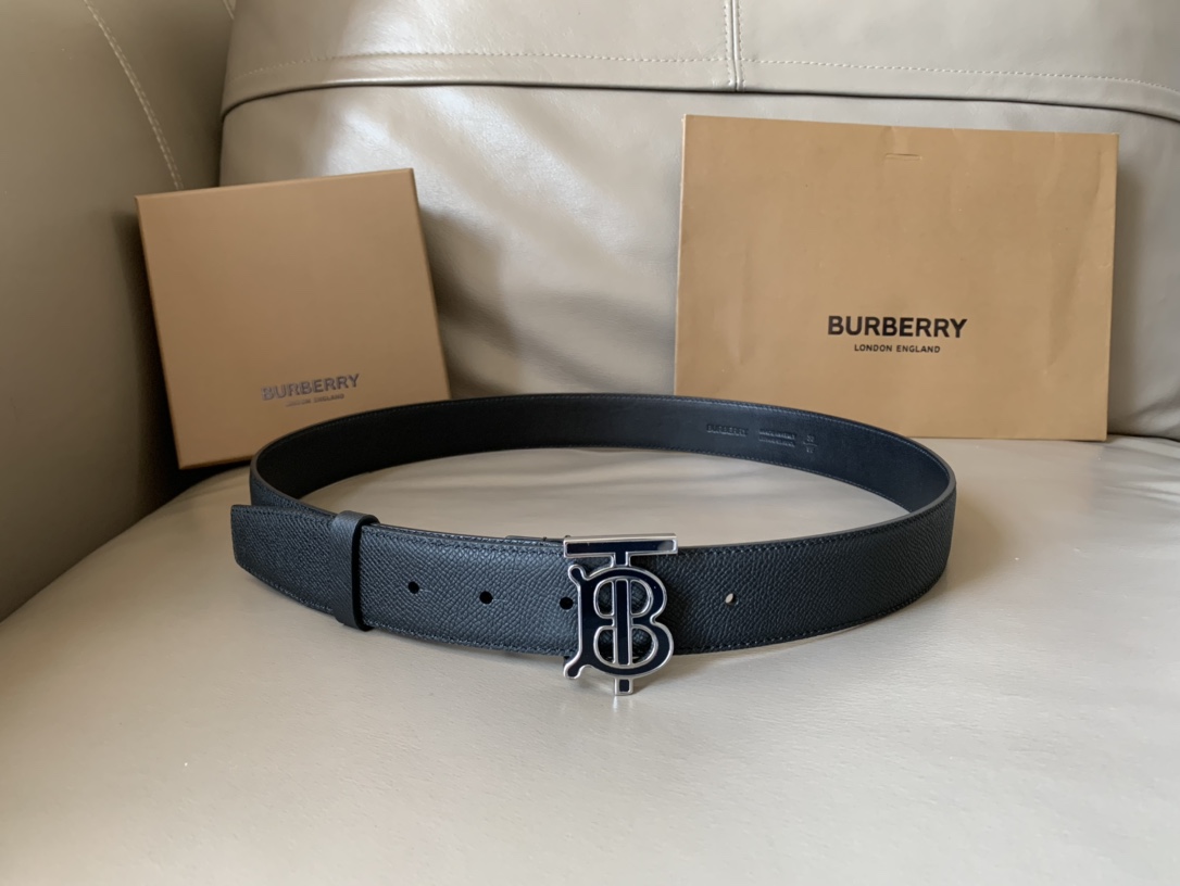 BURBERRY巴宝莉专柜新款男款优雅休闲腰带宽3.4cm采用意大利制全粒纹小牛皮饰牌搭扣装饰品牌专属标