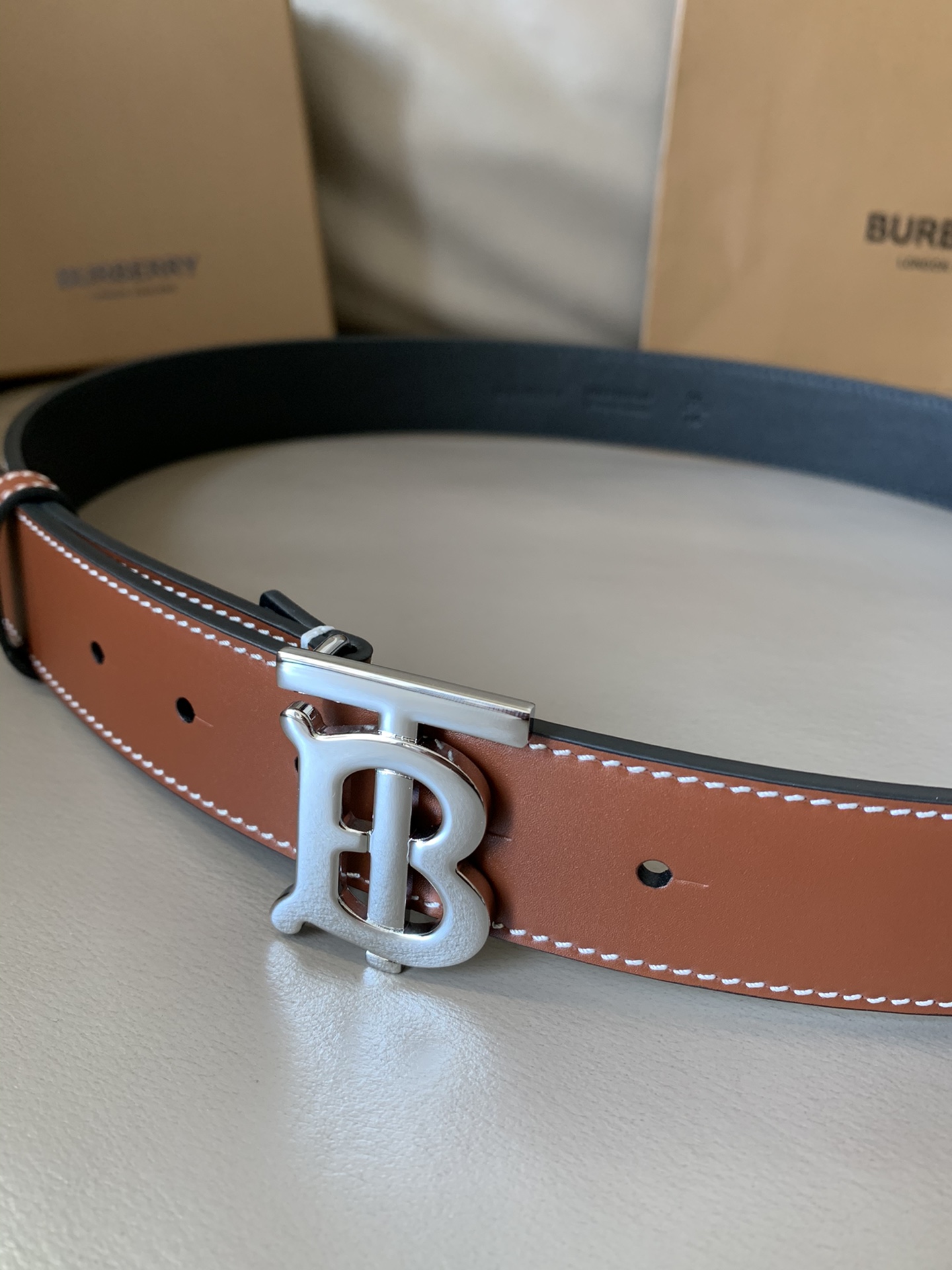 BURBERRY巴宝莉专柜新款男士时