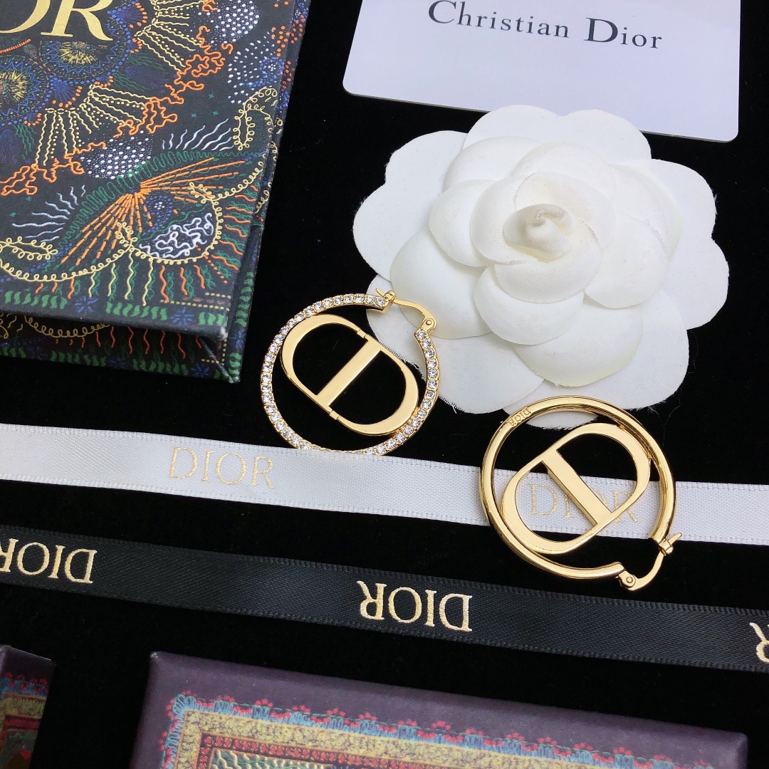 Dior Haute Couture Haute Couture Fine Jewelry Necklace Bracelet Ring 3