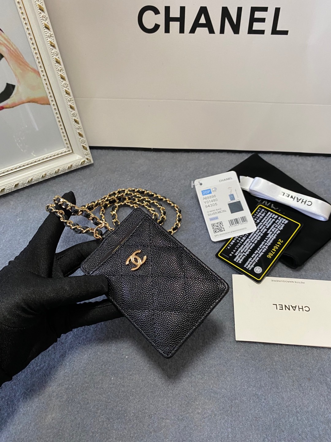 Practical Cane Card Chain Packs: Convenient Wearable Storage Solution for Essentials - 图片 2