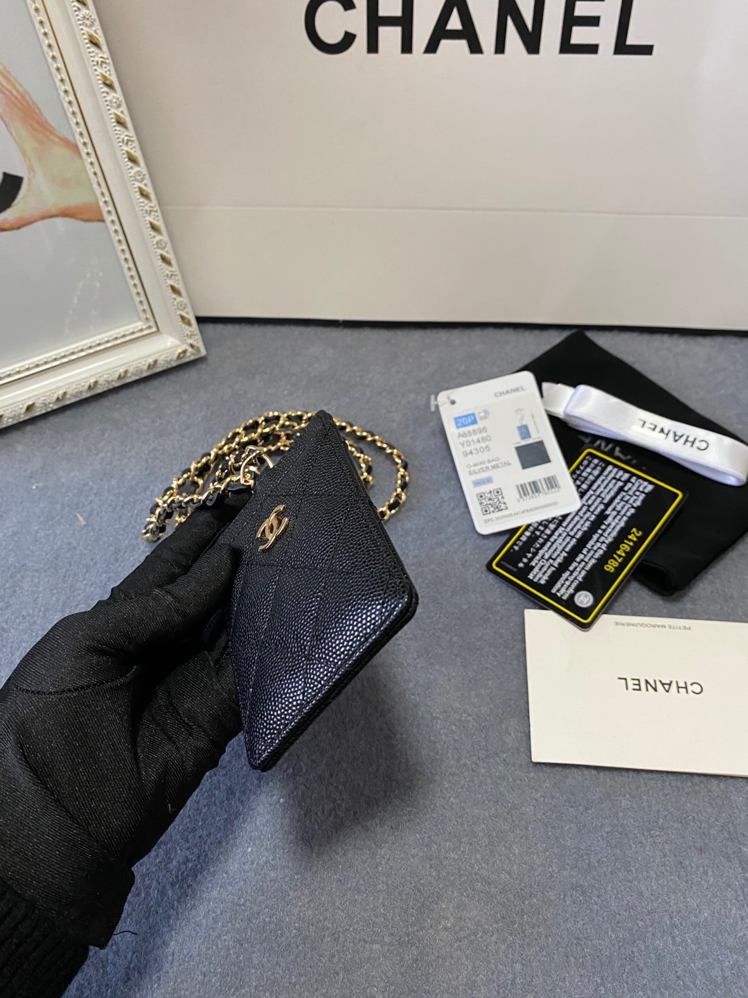 Practical Cane Card Chain Packs: Convenient Wearable Storage Solution for Essentials - 图片 3