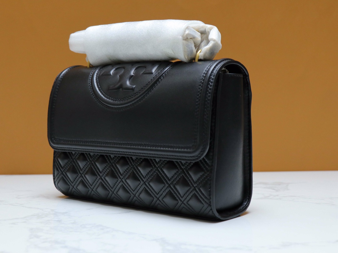Tory Burch TB76997 新款Fleming羊皮菱格链条包