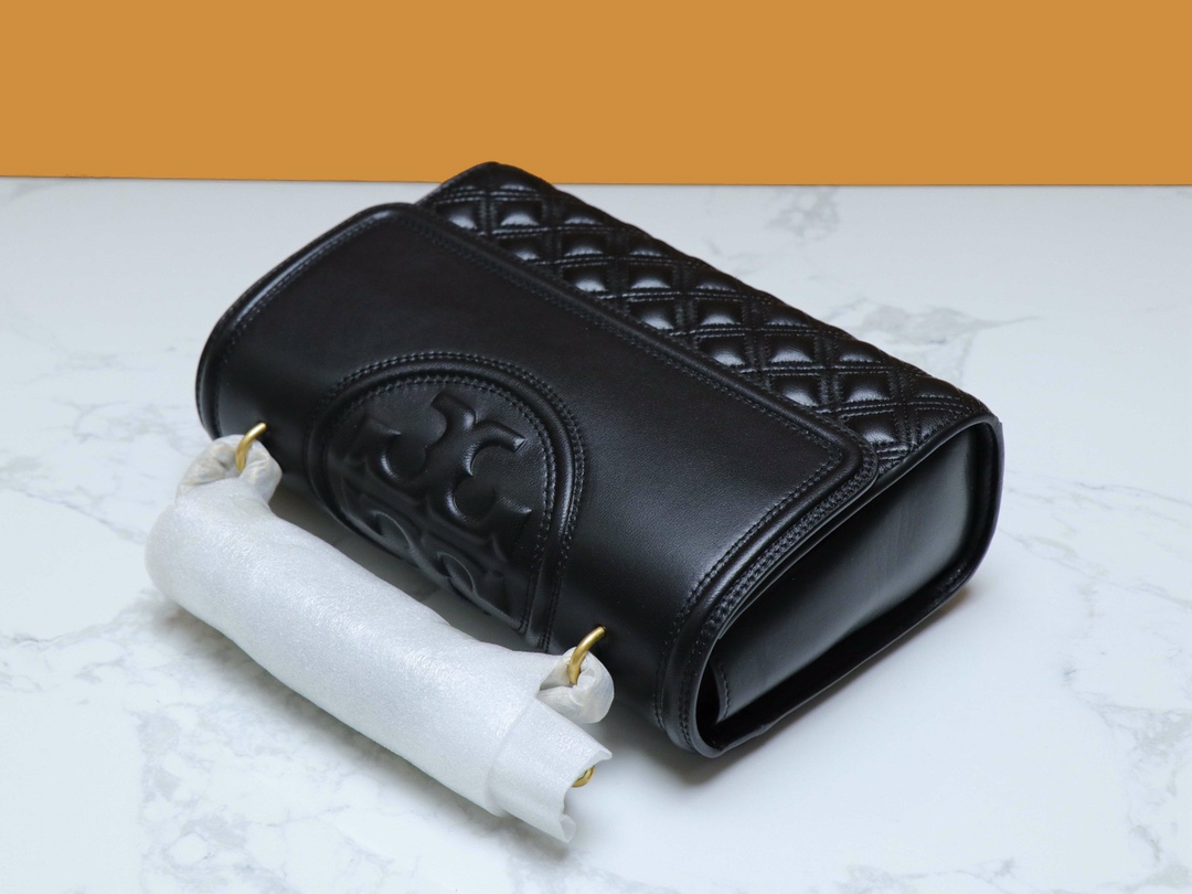 Tory Burch TB76997 新款Fleming羊皮菱格链条包