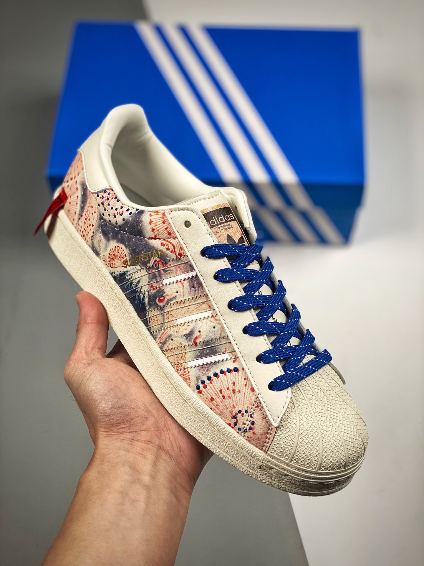 AD Originals Superstar con puntera de concha blanco, azul y rosa, foto real de nivel de empresa original, confeccionado…