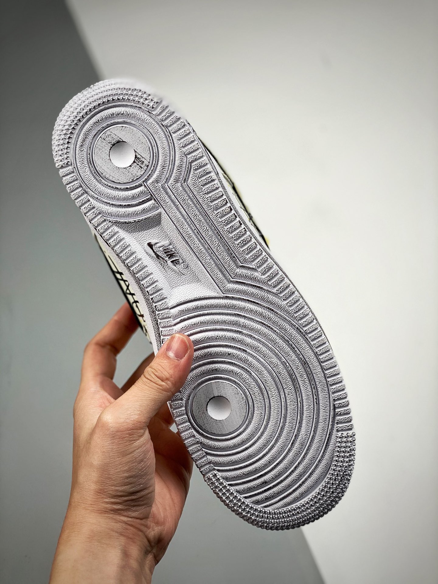 Miniatura 7