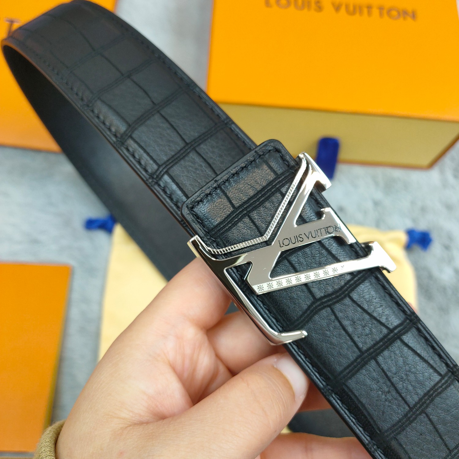 Lv头层牛皮鹿皮纹上身效果超级棒带身宽3.8cm