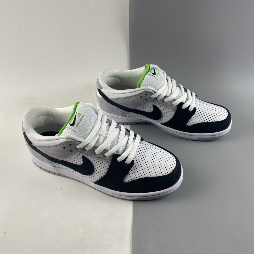 P260  NIKE SB Dunk Low Pro SB扣碎篮板时尚休闲板鞋 BQ6817-011