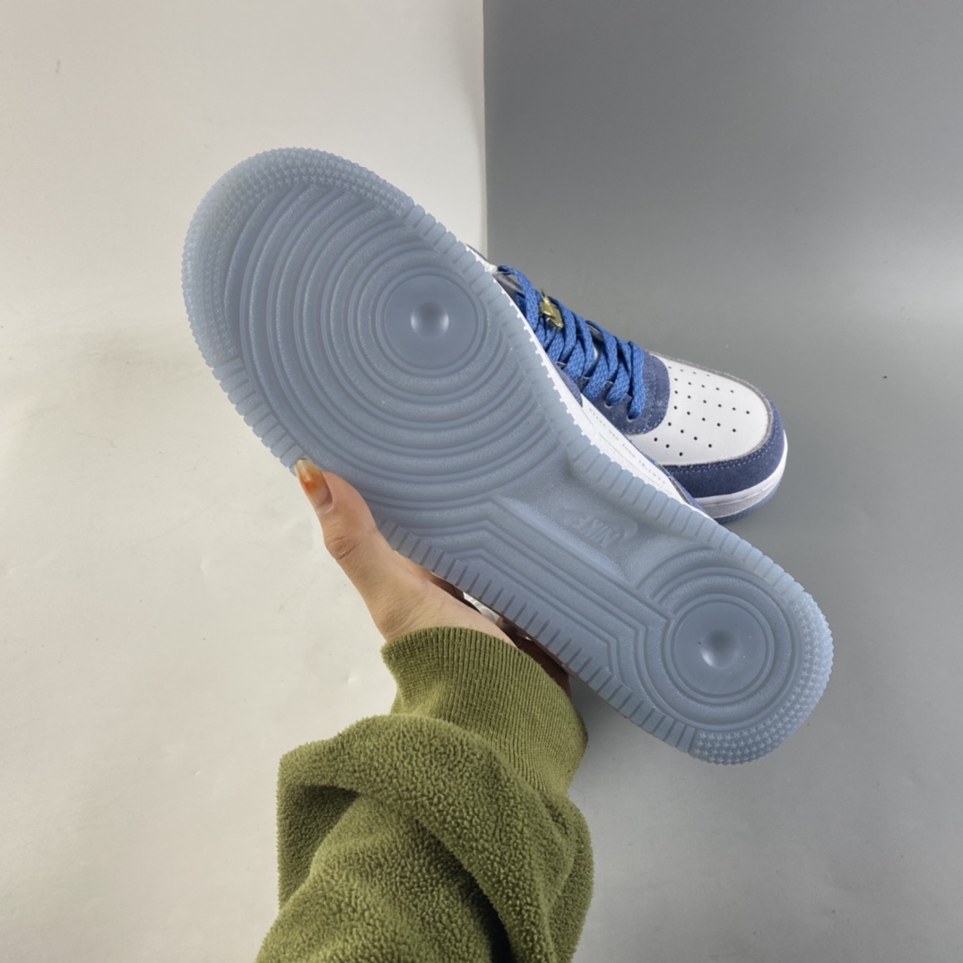 P240  NIKE Air Force 1’07 Low SE 空军一号板鞋 DA8302-202