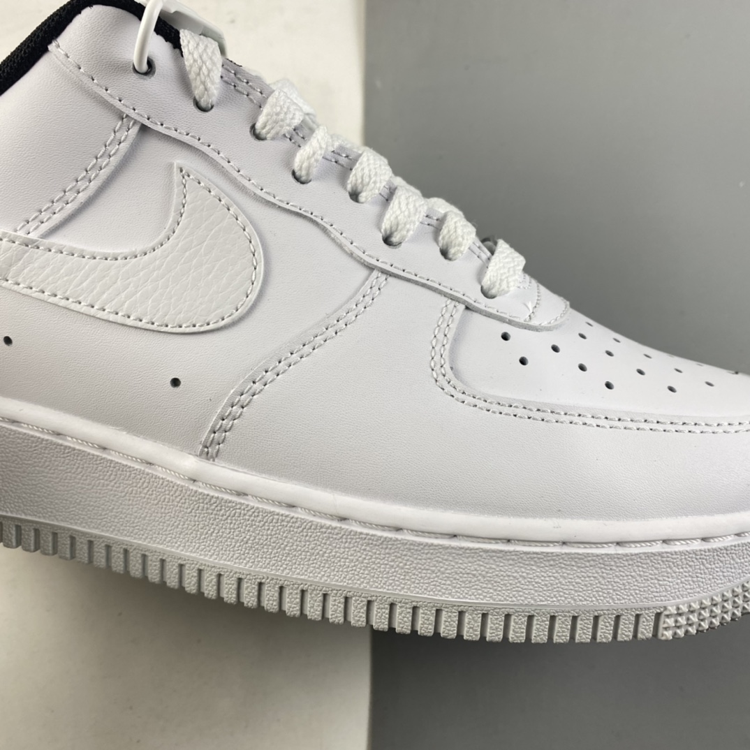 P200  NIKE Air Force 1 Low  空军一号低帮休闲板鞋 DM8148-100