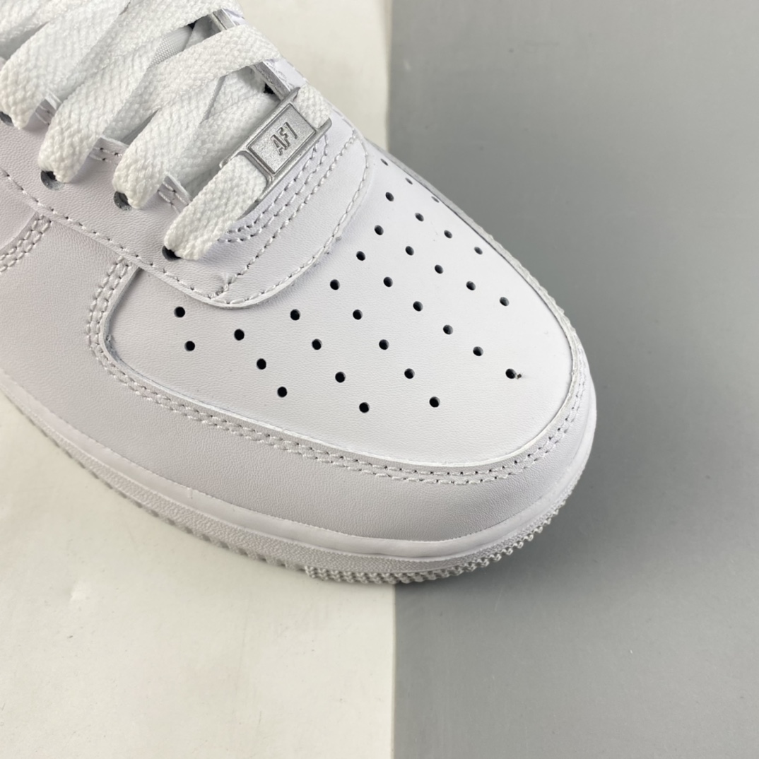P200  NIKE Air Force 1 Low  空军一号低帮休闲板鞋 DM8148-100