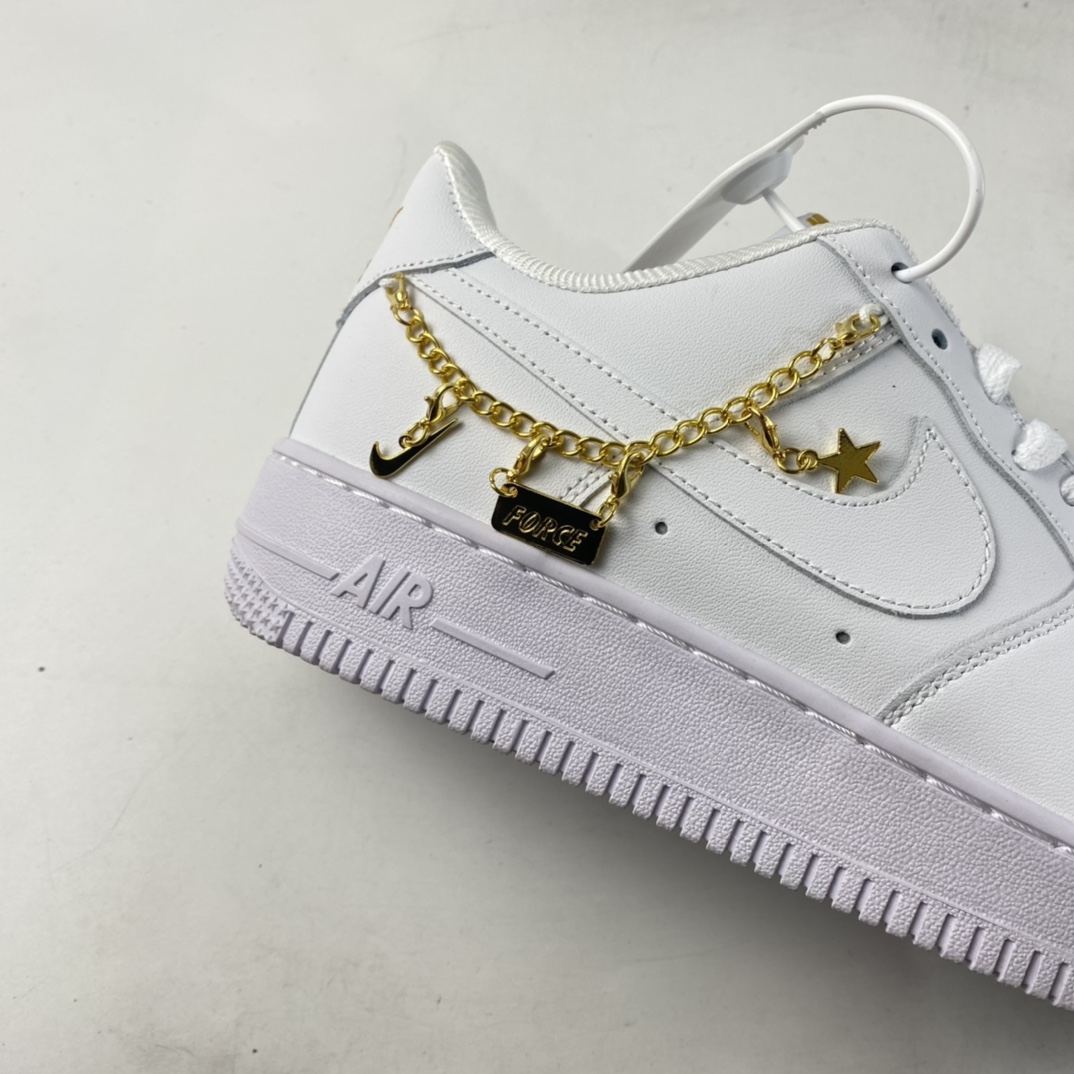 P200  NIKE Air Force 1 Low LX ”Lucky Charms” 幸运符 空军一号低帮休闲板鞋 DD1525-100