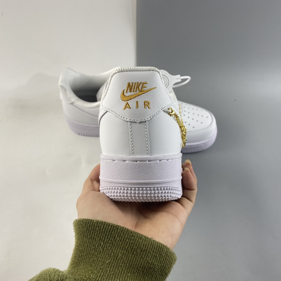 P200  NIKE Air Force 1 Low LX ”Lucky Charms” 幸运符 空军一号低帮休闲板鞋 DD1525-100