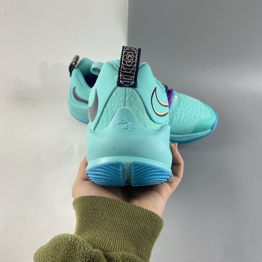 P240  NIKE Zoom Freak 3 EP XY 字母哥3休闲实战篮球鞋 DA0695-400