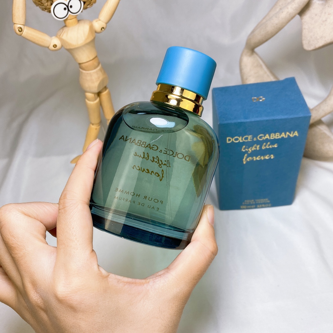 Dolce & Gabbana Light Blue Forever Eau de Parfum for Men - 100ml 5 i1636637659 565 3