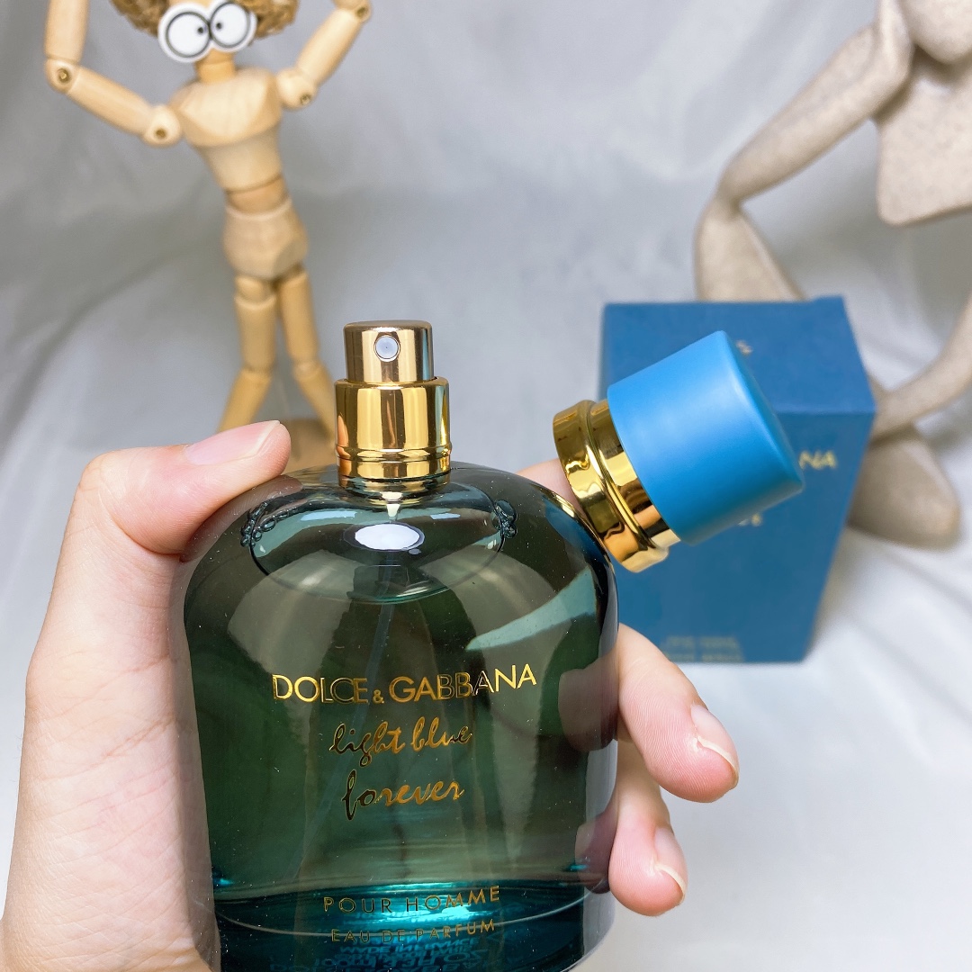 Dolce & Gabbana Light Blue Forever Eau de Parfum for Men - 100ml 6 i1636637659 5784 4