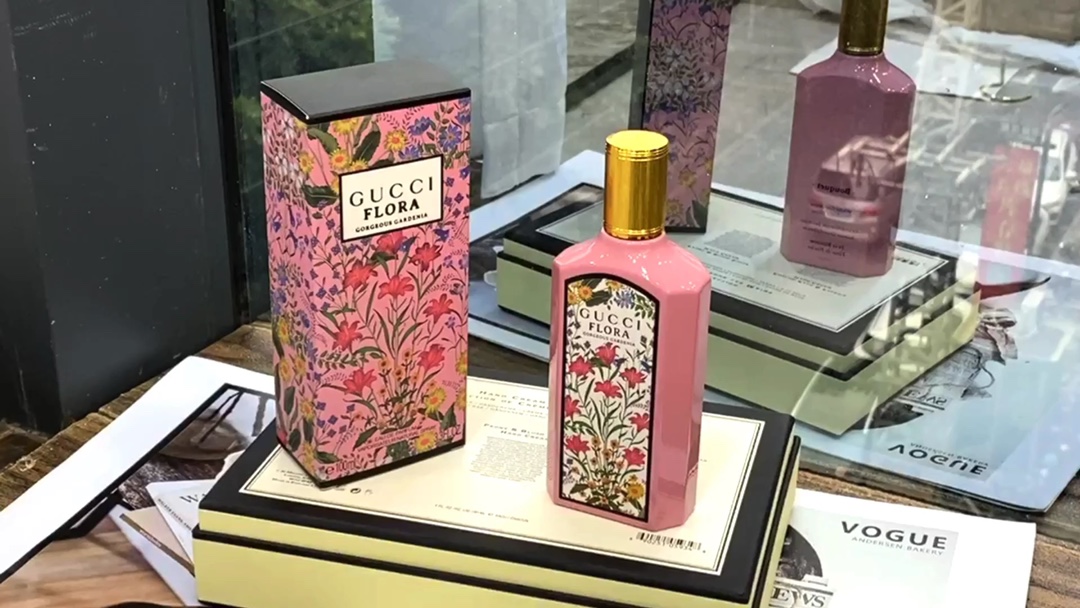 Store
 Gucci Perfume Women