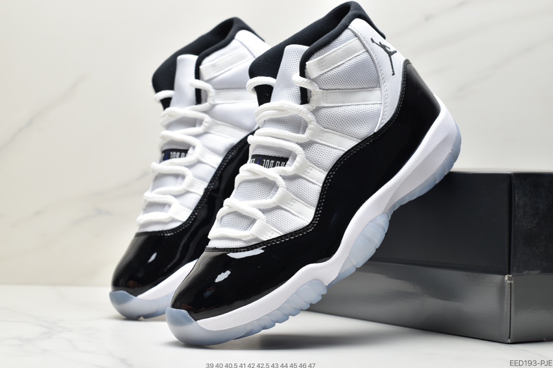 370 Air Jordan 11 “Space Jam” 大灌篮378037-003