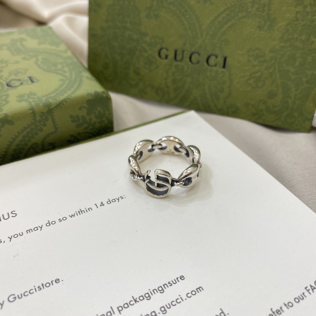 NO:101885,Gucci sterling silver double G pig nose ring Size 10#12#14#16#18#20#22#24#, Gucci ring, gucci, gucci, ring, pure silver19860909Gucci古驰纯银双G猪鼻子戒指 尺寸10#12#14#16#18#20#22#24#,古驰戒指,gucci,gucci,ring,pure silver,Jewelry