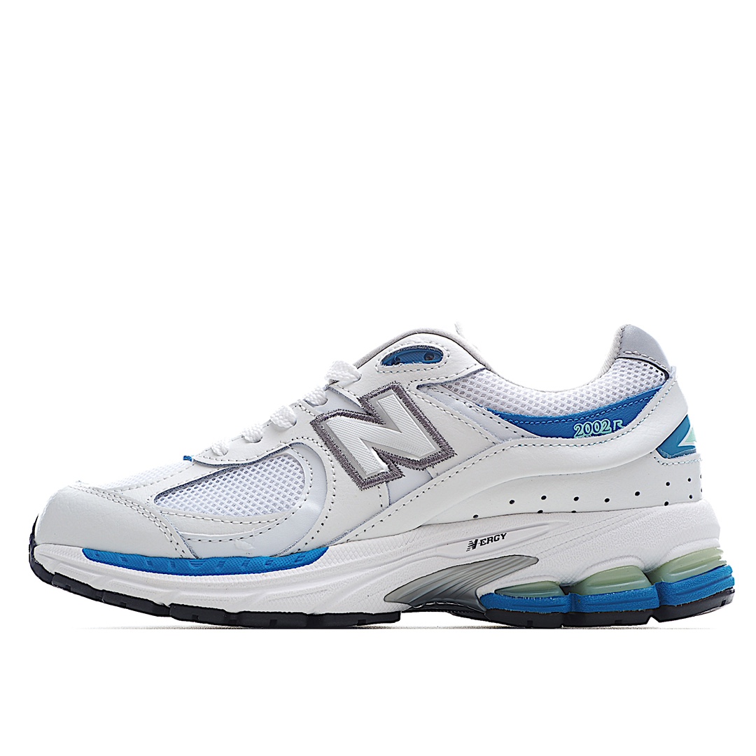 G5 公司级别 区分市面通货 New Balance G5 2 复古休闲跑步鞋 最新出的 G5 2R系列，鞋款延续了经典科技，升级版N-ERGY缓震物料机能与材质上脚太舒适了，鞋面的柔软麂皮搭配尼龙网布，特别透气而且还复古感，不管是搭配牛仔裤还工装裤都是百搭