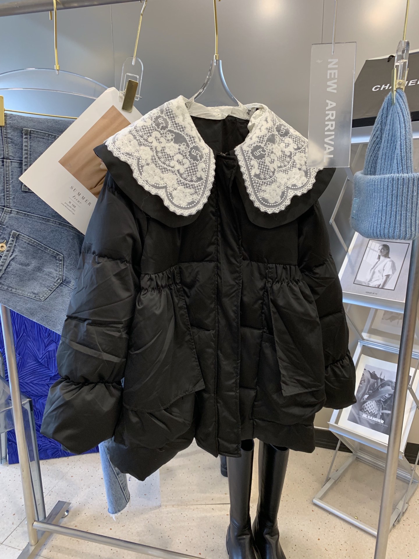 ️chanel蕾丝领娃娃羽绒服S衣长
