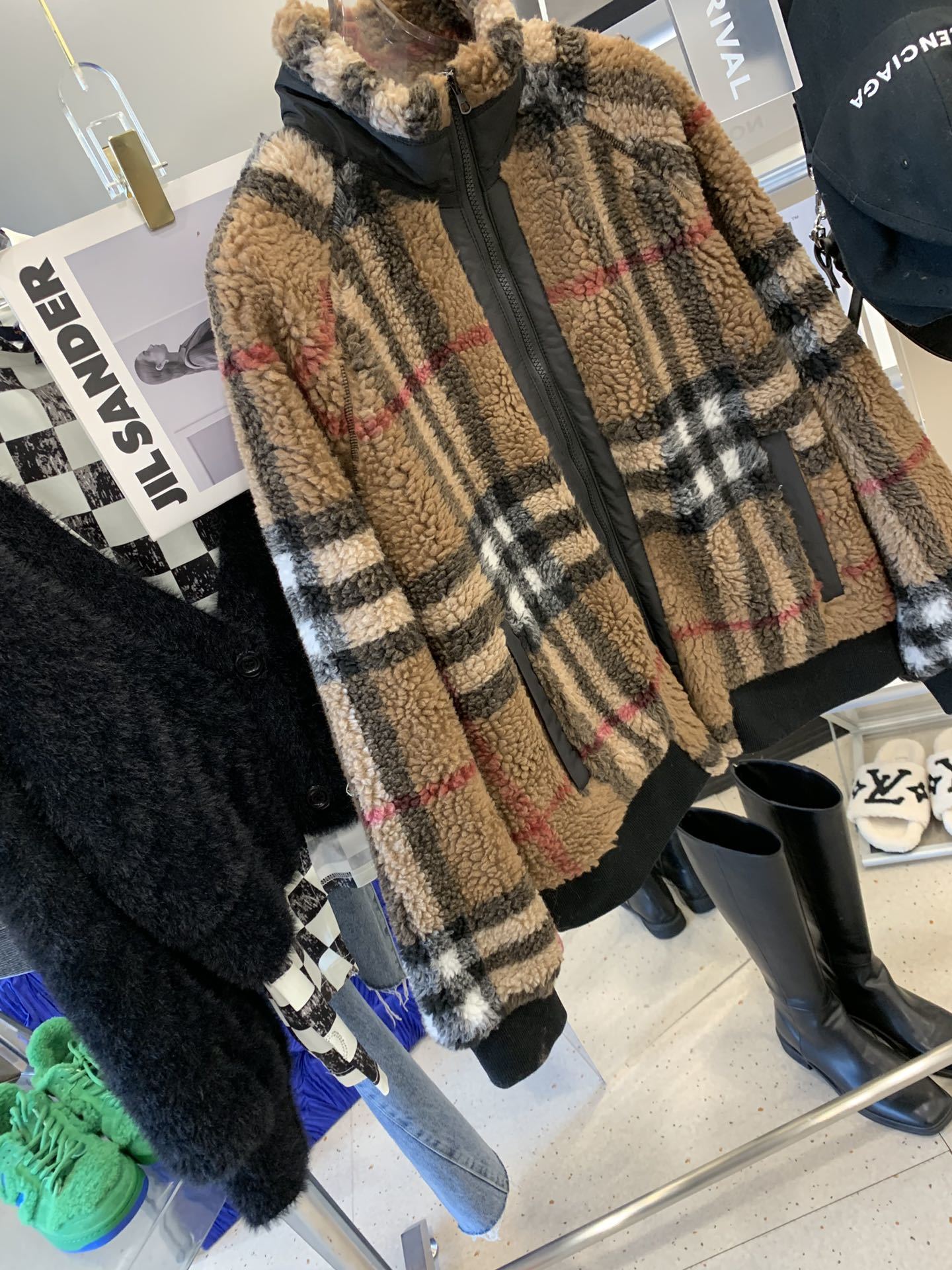 ️BURBERRYBBR泰迪格纹羊毛