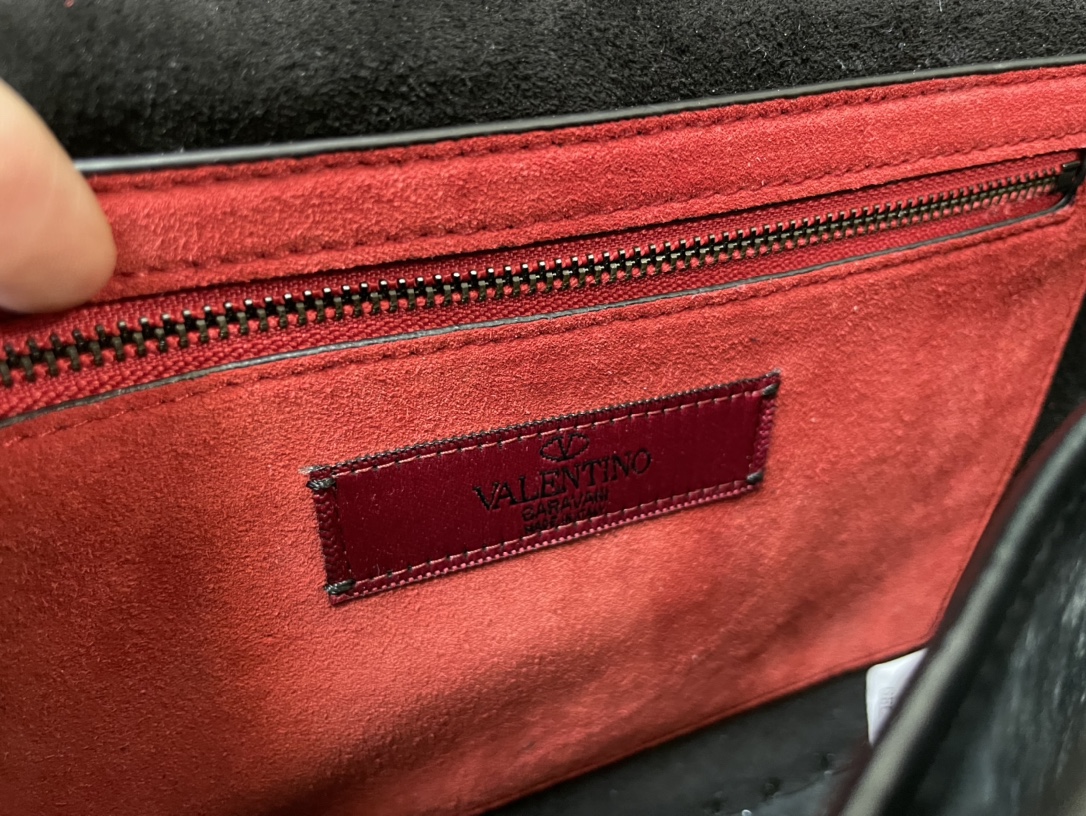 Valentino华伦天奴顶级羊皮肩背包0123