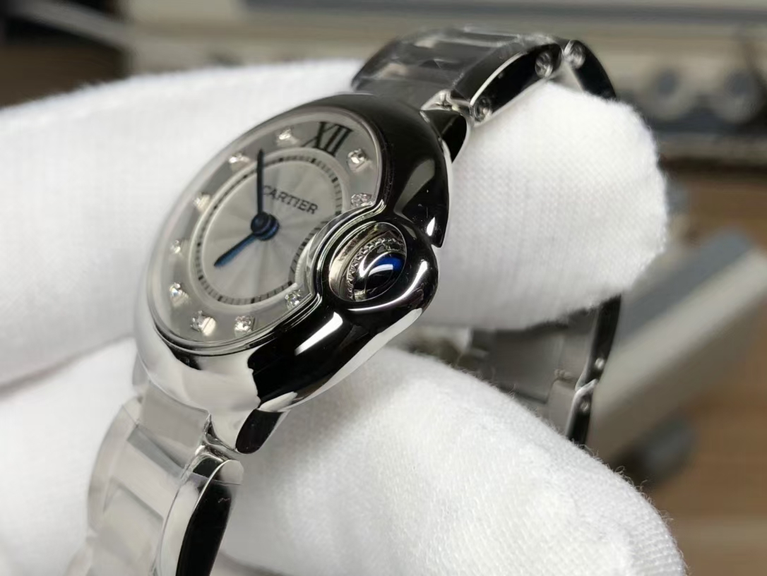 Cartier 钻刻度小号石英蓝气球 28mm