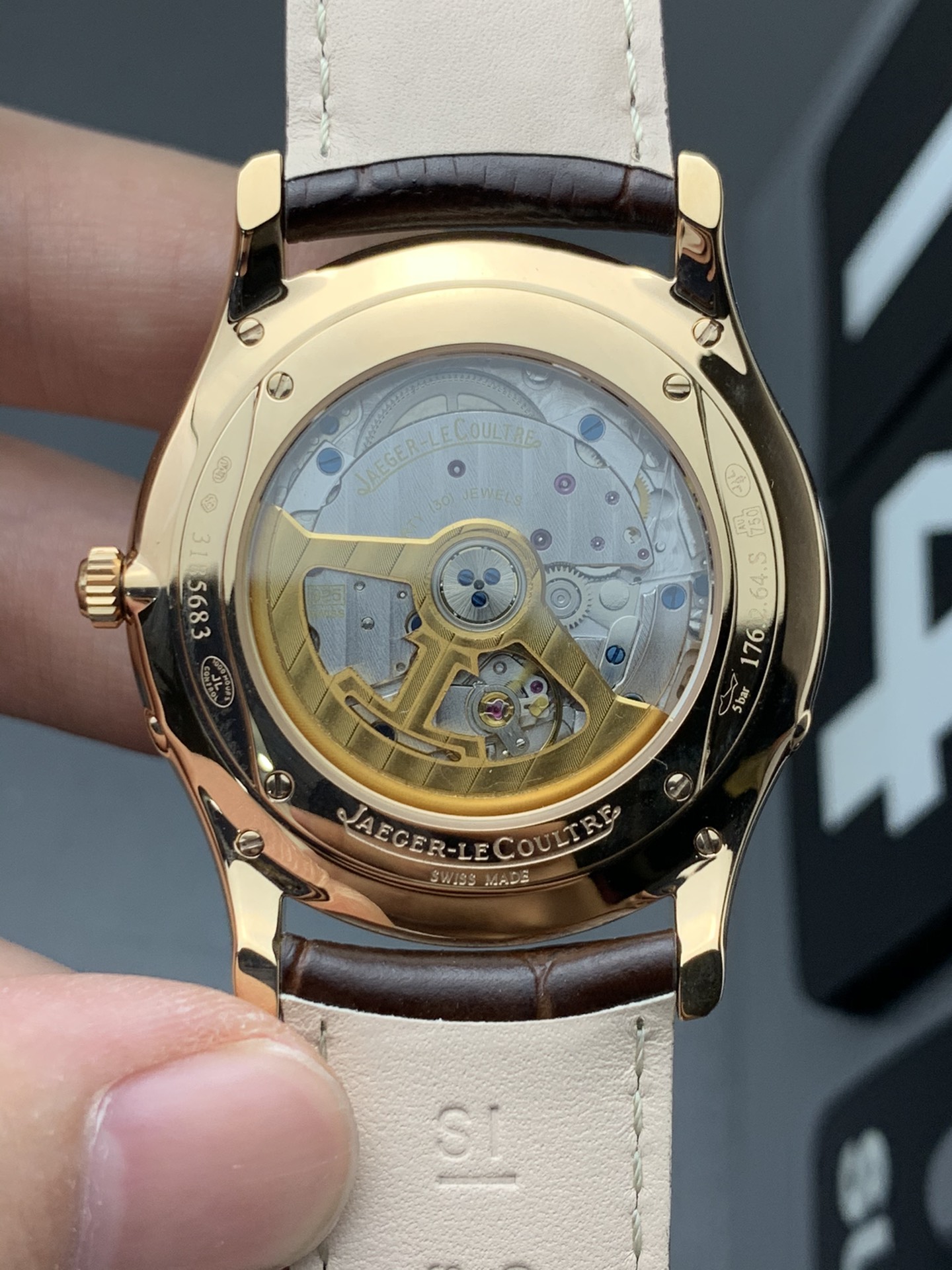 Unknown GF 玫瑰金月相大师