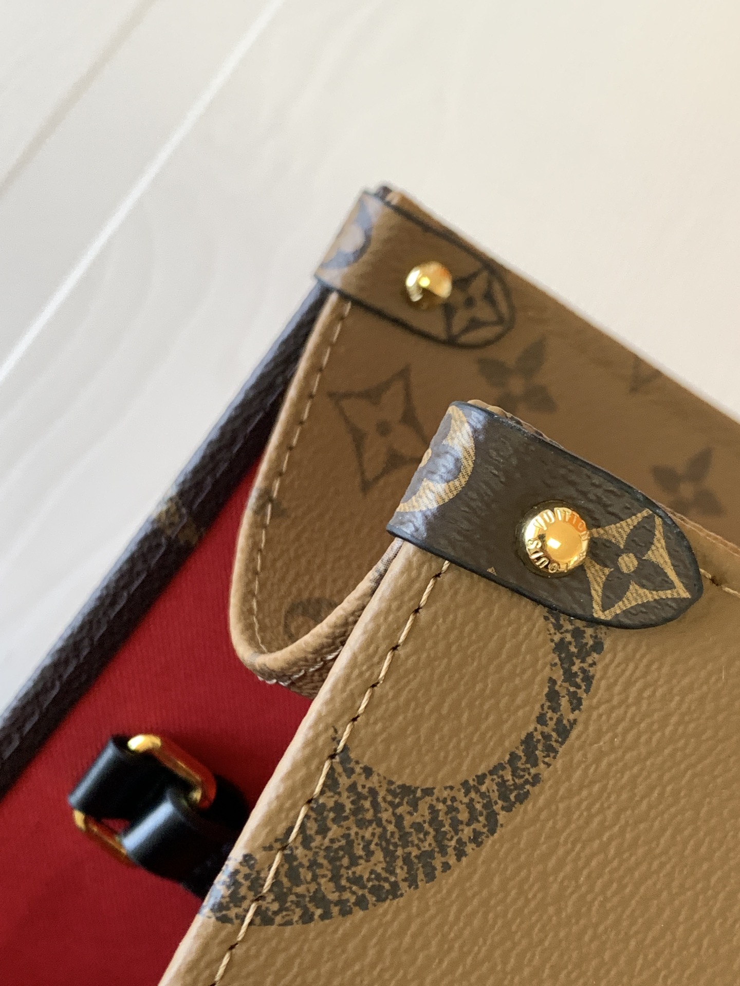 Louis Vuitton LV M45321 Onthego MM