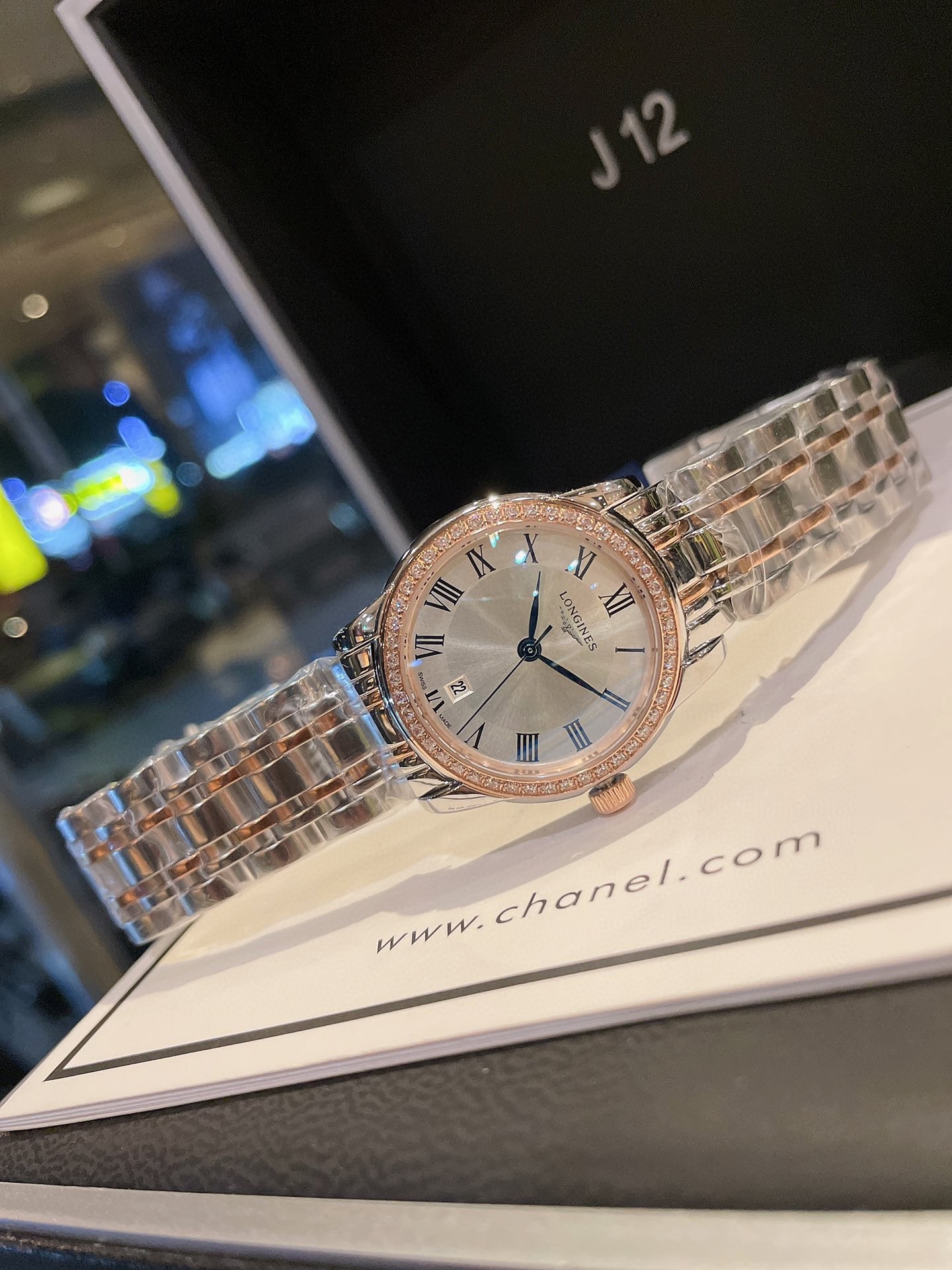 K0   女款30mm不是26mm不是国产机 浪琴 Longines —LONGINES 索依米亚情侣对表系列 原装进口日本石英机芯 316L精钢表壳 钢化镜面 传统三针设计 3字位日历星期显示 原装蝴蝶扣 尺寸：男40mm 女款30mm 实物实拍，欢迎转发