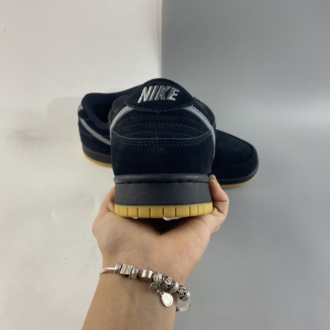 P300  NIKE SB Dunk Low “Tog”黑生胶 BQ6817-010