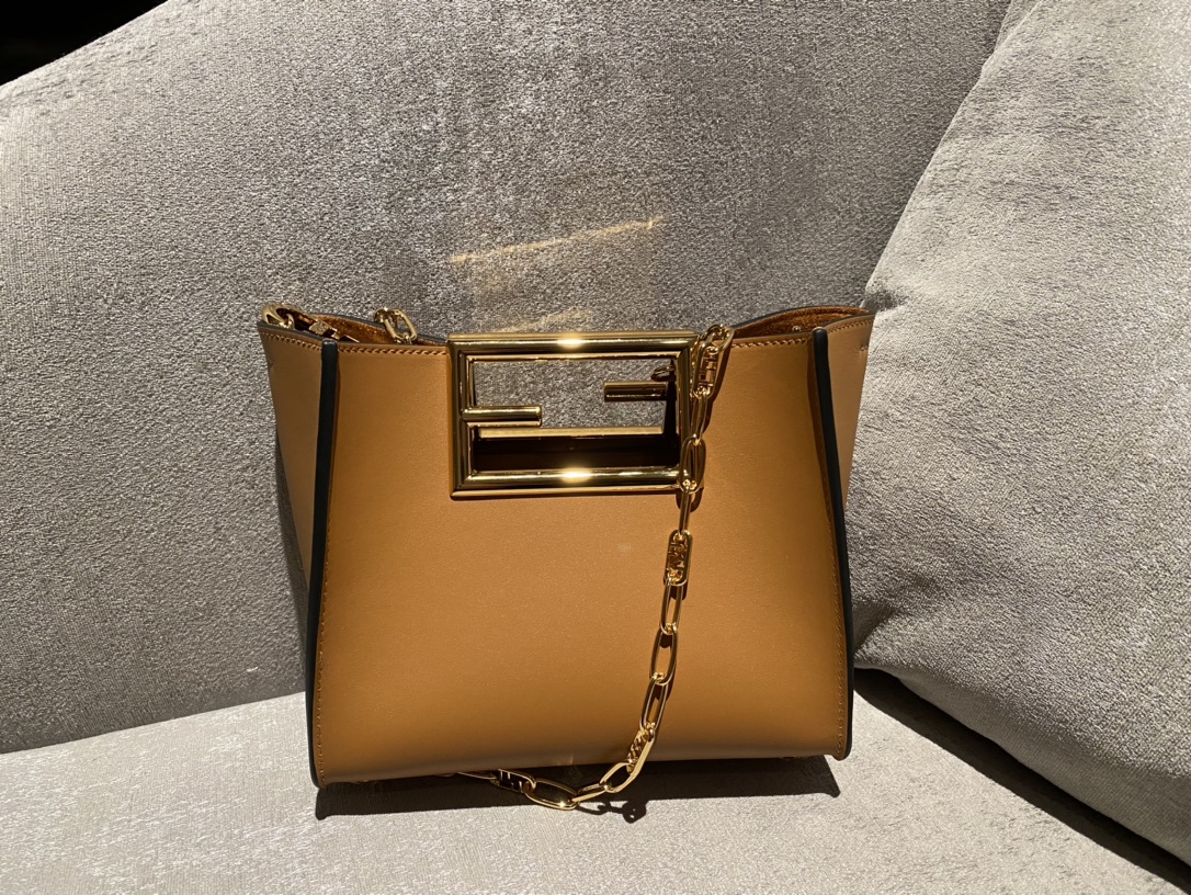 Fendi Way new double F buckle handbag
