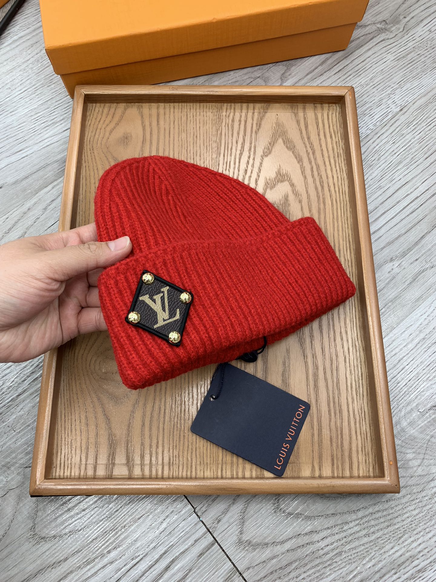 。L家。福利！！【细毛线针织单帽】新款上架，特别实惠的一个系列帽子，面料：细毛线。密度紧致！毛线针织面料