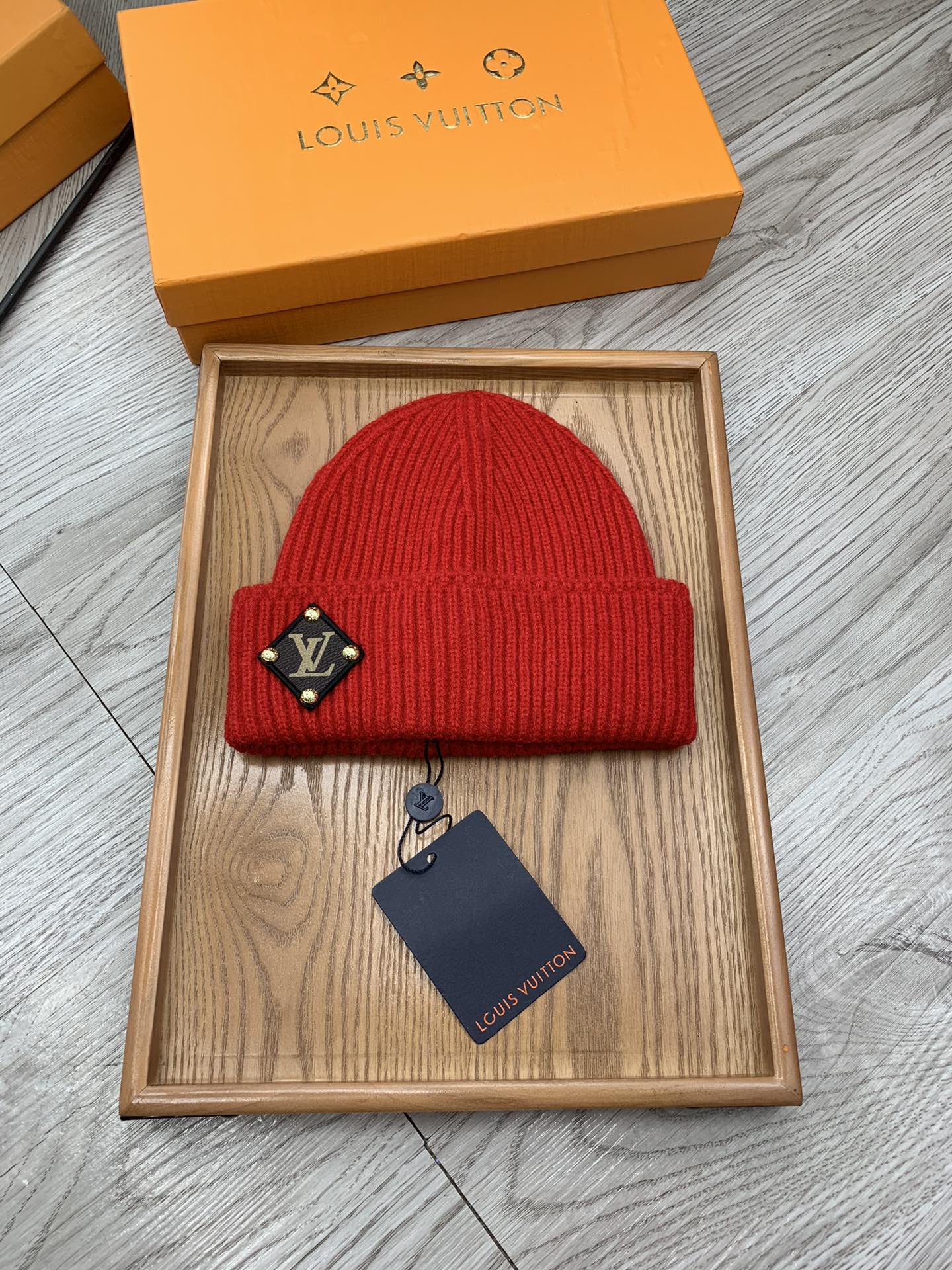 。L家。福利！！【细毛线针织单帽】新款上架，特别实惠的一个系列帽子，面料：细毛线。密度紧致！毛线针织面料