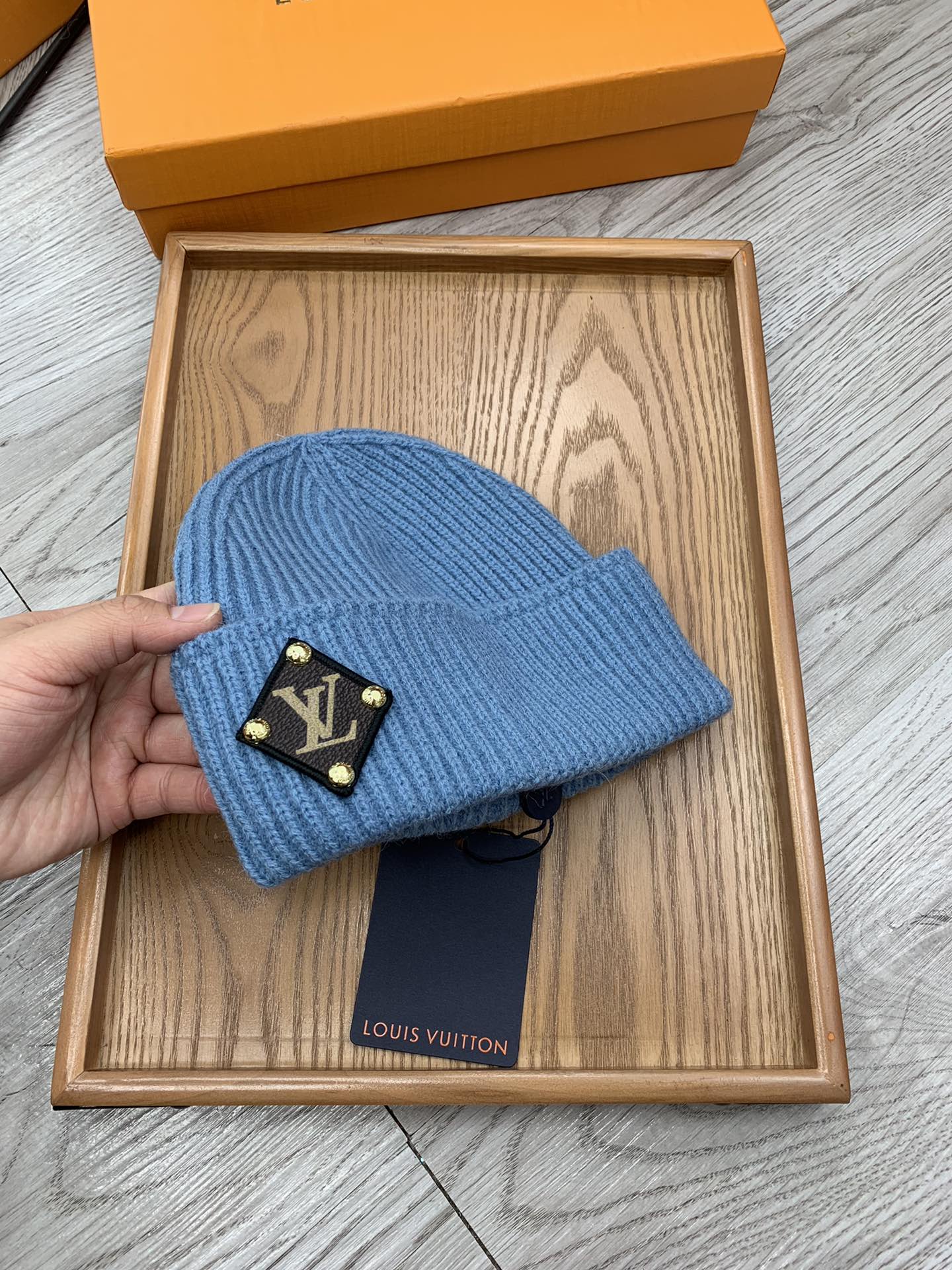 。L家。福利！！【细毛线针织单帽】新款上架，特别实惠的一个系列帽子，面料：细毛线。密度紧致！毛线针织面料